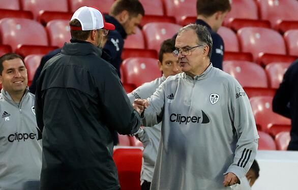 记者：纽卡正密切关注莱斯特城外租球员哈努斯，水晶宫也有意（记者：纽卡持续关注莱斯特城外租小将哈努斯，水晶宫同样有意）