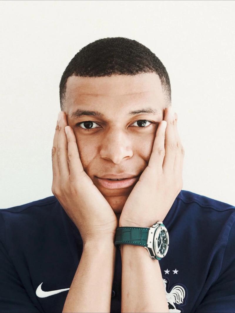 希门尼斯：我们踢了一场好比赛；希望勒诺尔芒能尽快回归（希门尼斯：球队表现出色，盼勒诺尔芒早日复出）