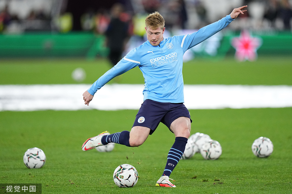 小法：我吃着爆米花看阿森纳vs拜仁，这场比赛能学到很多东西（小法：一边吃爆米花看阿森纳对阵拜仁，这场球能学到不少）