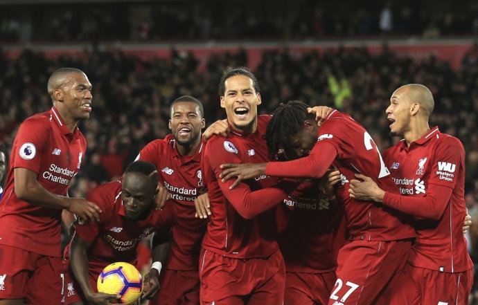 科斯塔库塔：库普梅纳斯踢后卫失误太多，位置提前有利于进攻（科斯塔库塔：库普梅纳斯后防失误偏多，前移位置更利进攻）